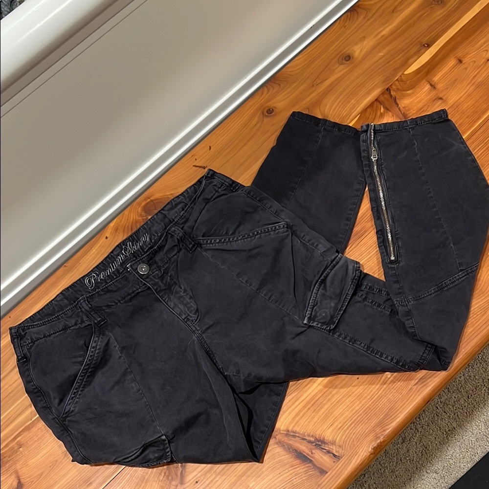 Gap Cargo Pants